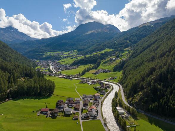 Blick in den Ort