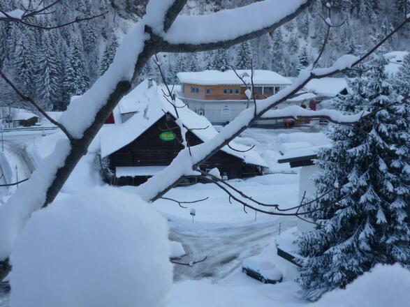 Winterblick auf´s Haus vom Dorf aus