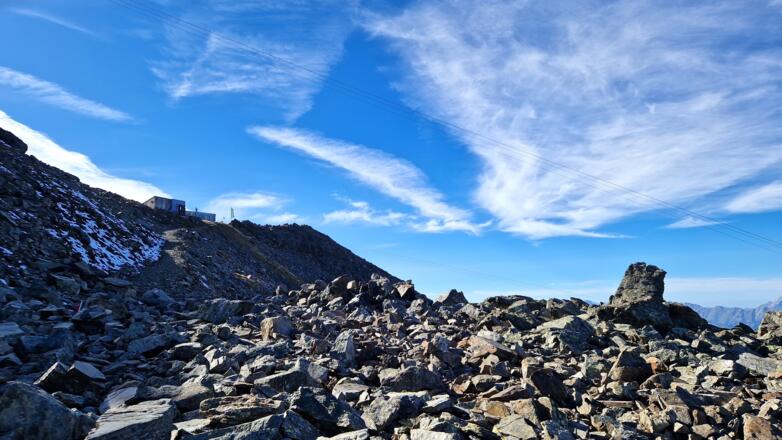 Blick vom Fritz-Anker-Steig zur Glungezer-Hütte