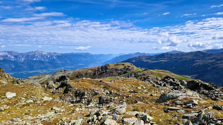 Blick vom Fritz-Anker-Steig (Nähe "Akia") auf das Tulfein-Jöchl & Schartenkogel