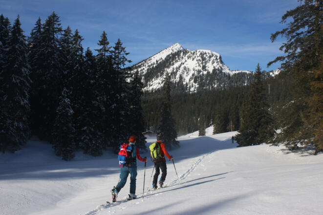 Im kurzzeitig flachen Mittelteil