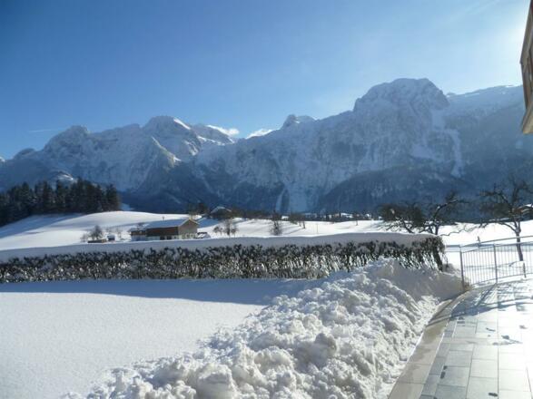 Ausblick von der Terrasse.