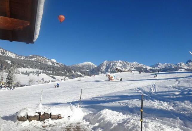 Mit Ski und Rodel bis vor die Türe fahren