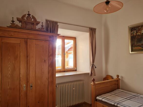 https://images.bs.ds-srv.net/objekt_pics/obj_full_144099_005.jpg