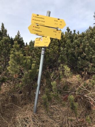 Wegweiser zum Dreisesselberg