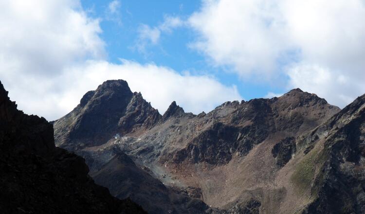 Sulzkogel 3.016m vom Pockkogel 2.807m gesehen