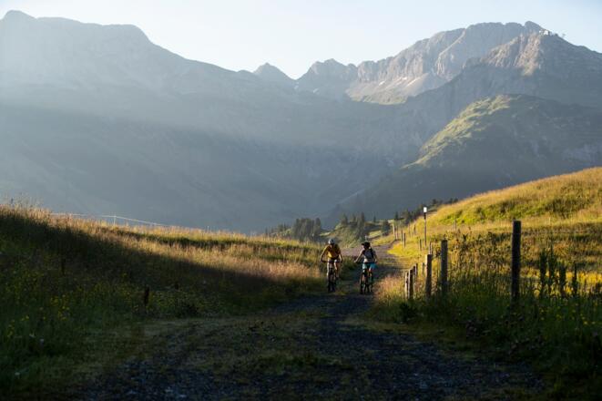 Mit dem Bike zur Unteren Gaisbühelalpe