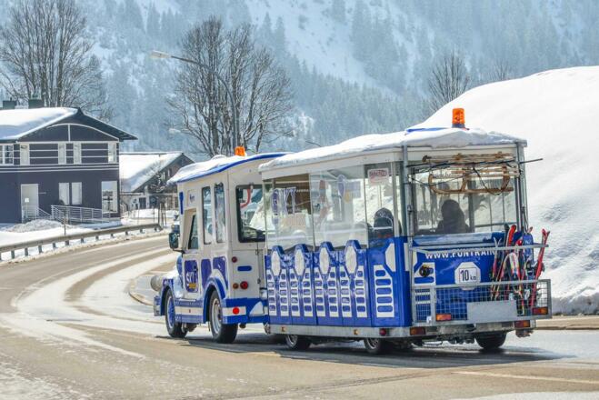 aparthotel_kleinwalsertal_familie_ski_express_04