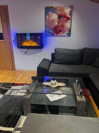 5CBA0788-9805-46BC-9188-BB5C3F74546F