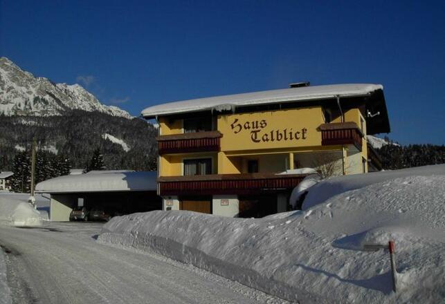 Haus Talblick - Ferienwohnungen + Gästezimmer