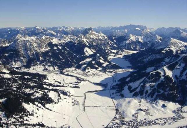 über dem Tannheimer Tal