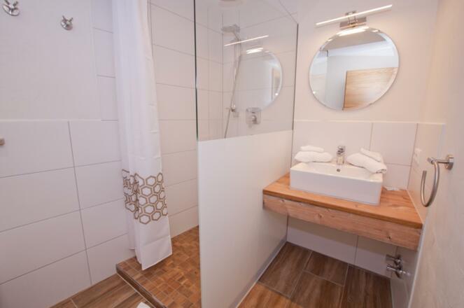 3-Raum Appartement Badezimmer