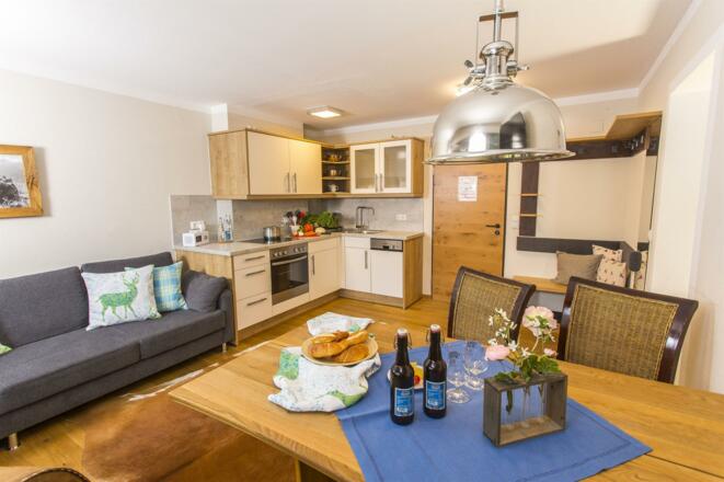 3-Raum Appartement Wohn-Essbereich