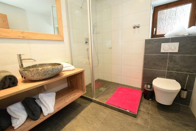 3-Raum Appartement Badezimmer