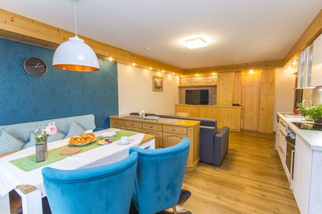 2-Raum Appartement Wohn-Essbereich