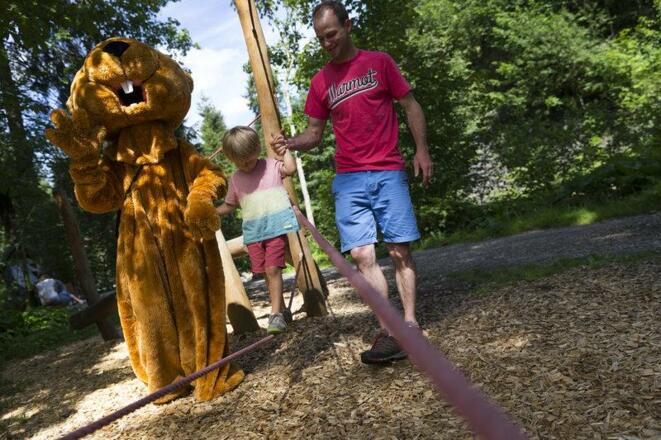 Burmiweg Familie  _Oliver Farys (42) (c)  - Kleinw