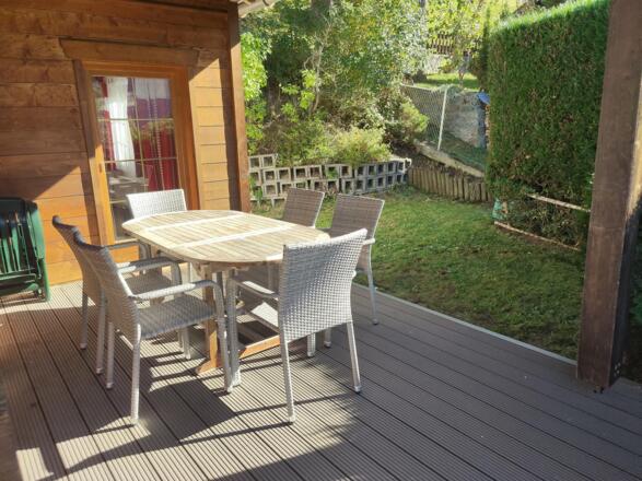 Terrasse mit Sommer-Panoramablick