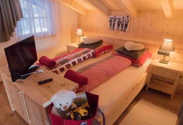 Zirbenschlafzimmer in Käthe´s Lodge im 1. OG