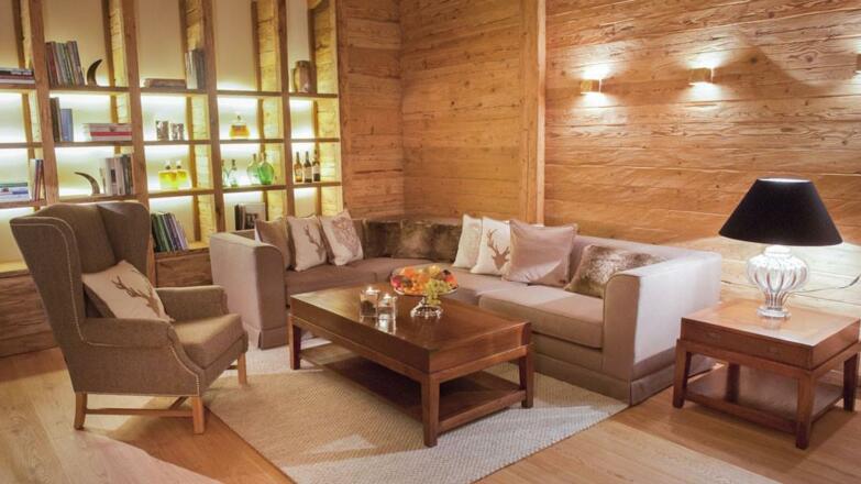 Chalet II Living room