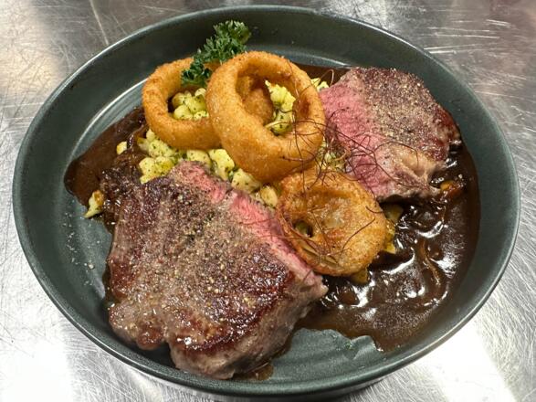 20231215_175849194_iOS