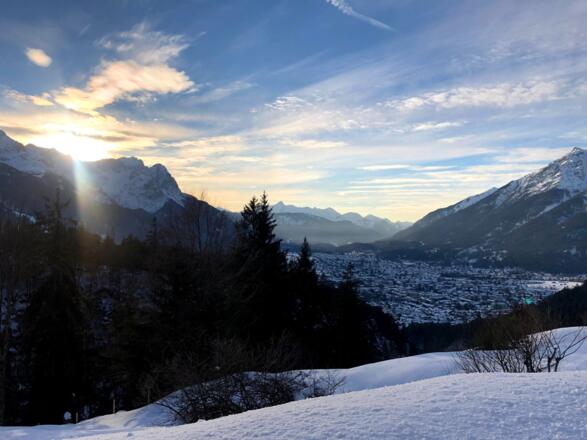 Blick auf Garmisch-Partenkirchen