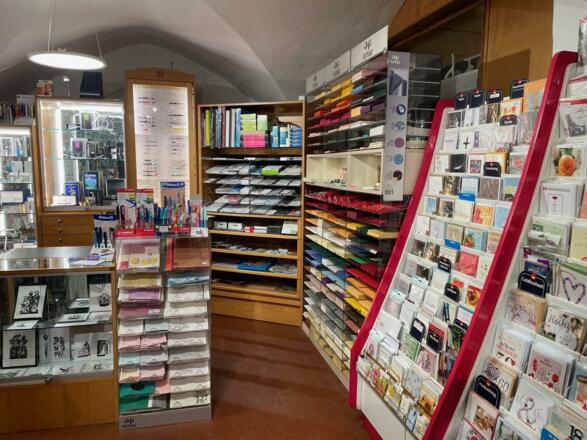 Buch und Papier Armütter - Auswahl