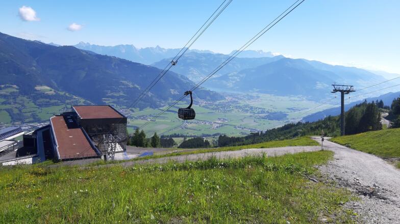 Familienberg Maiskogel mit tollem Bergpanorama und Blick auf den Zeller See
