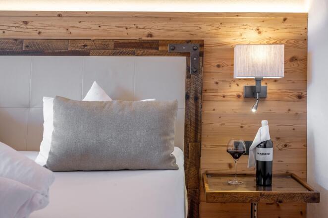 Romantik Deluxe Bett