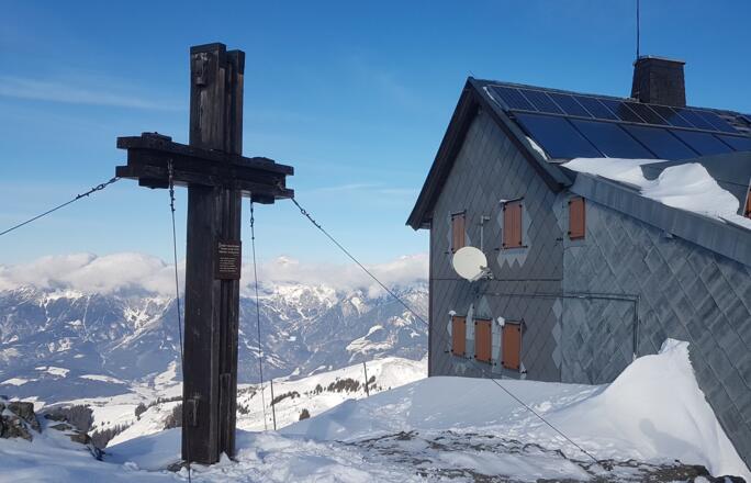 Das Starzerhaus am Hundstein