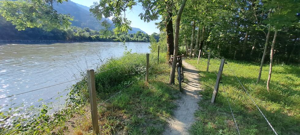 Flowige Trailpassagen entlang der Salzach...