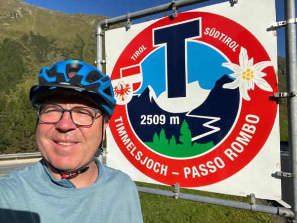 Auf geht's zum Timmelsjoch-Startpunkt in Obergrugl
