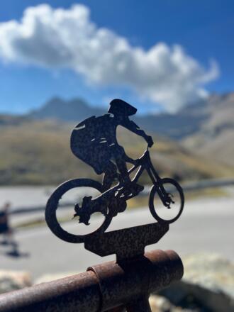 Symbolfigur am Pass
