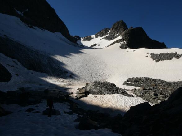 Blick auf den Hüttekarferner (Juni)