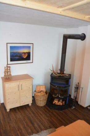 Ofen in der Ferienwohnung Bergstüberl
