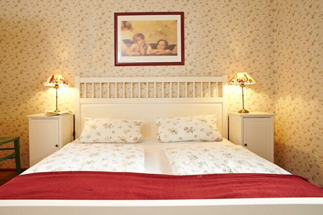 almliesl_EG Schlazi Bett frontal 49180