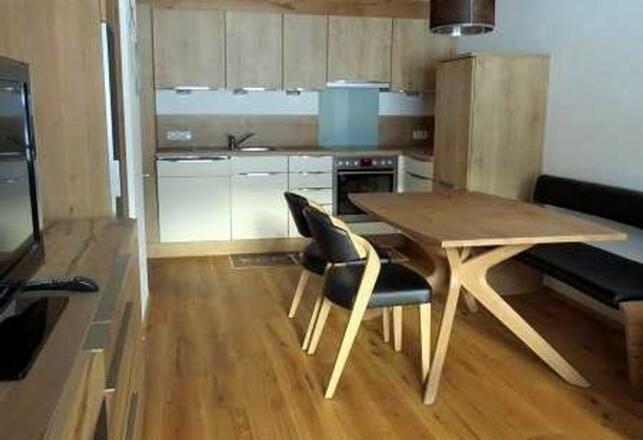 Küche und Essbereich - Ferienwohnung Arnika