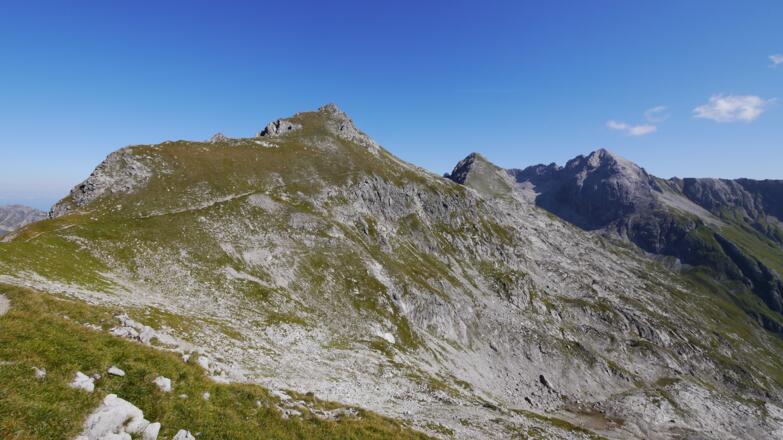 Blick auf den Hochrappenkopf und den Rappenseekopf