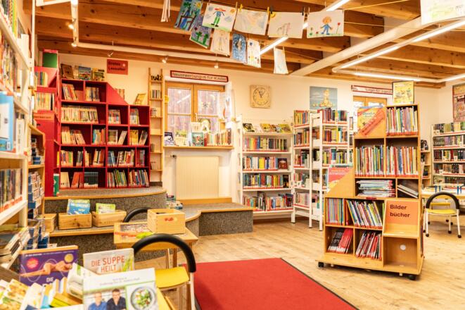 Bücherei im Heimathaus - Pfronten im Allgäu