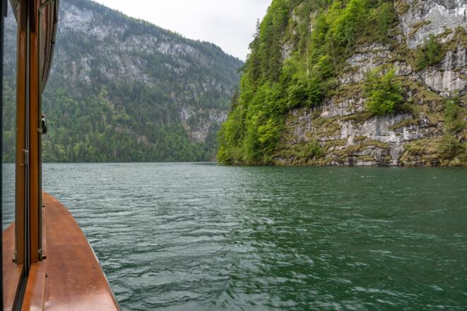 Überfahrt von Schönau am Königssee nach Salet, dem Startpunkt der Wanderung.