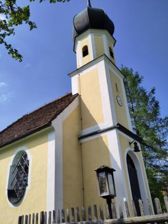 Dreifaltigkeitskapelle in Unterhäusern-Holz in Wildsteig