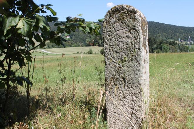 Panoramawanderweg Grafenau - historischer Grenzstein