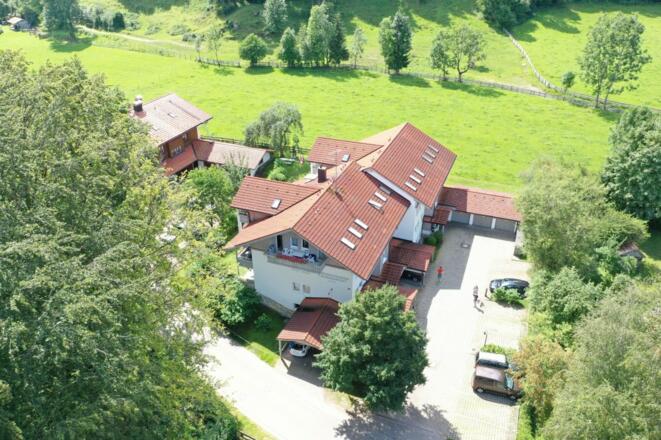 ruhige Lage im Grünen