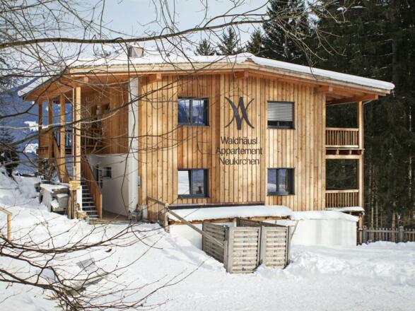 Haus Aussen_Winter_West