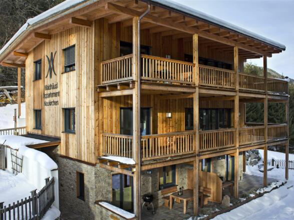 Haus Aussen_Winter_Süd-West