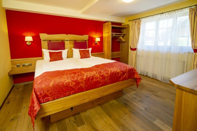 Classic Doppelzimmer mit Holzboden