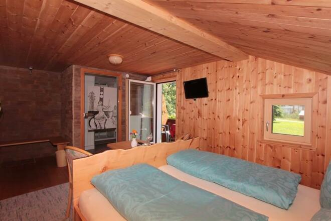 Zirbenzimmer mir Balkon