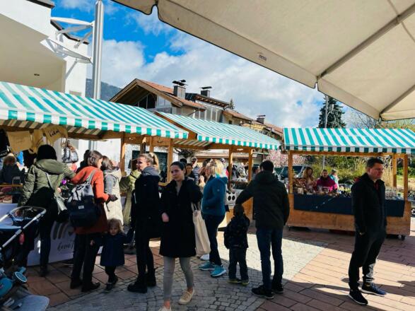 Gemeindemarkt Wattens Beuscher