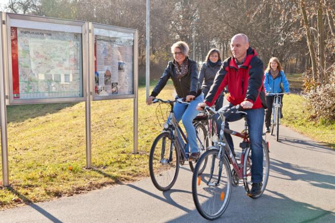 Auf dem Gredl-Radweg