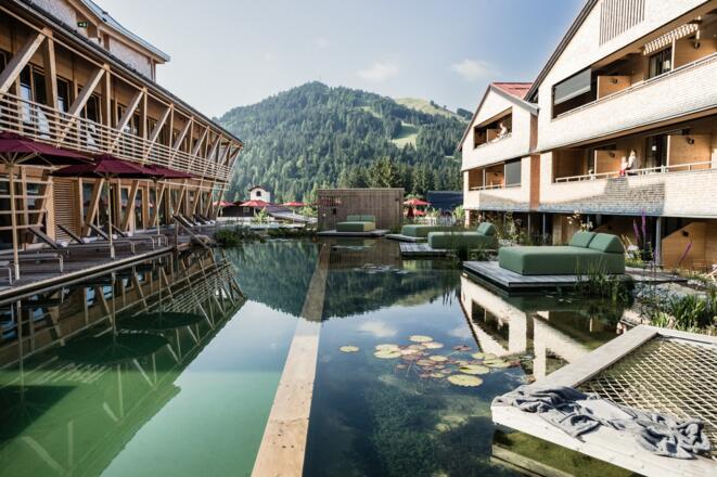 Naturbadesee im Mountain Spring Spa