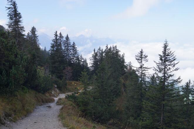 unterhalb der Bergstation